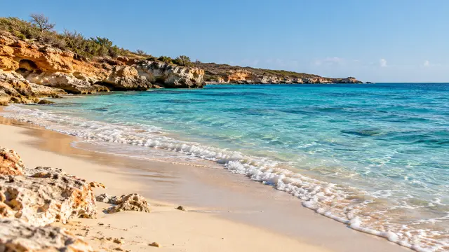 AI-generated illustrative image: Playa Cabo Rojo